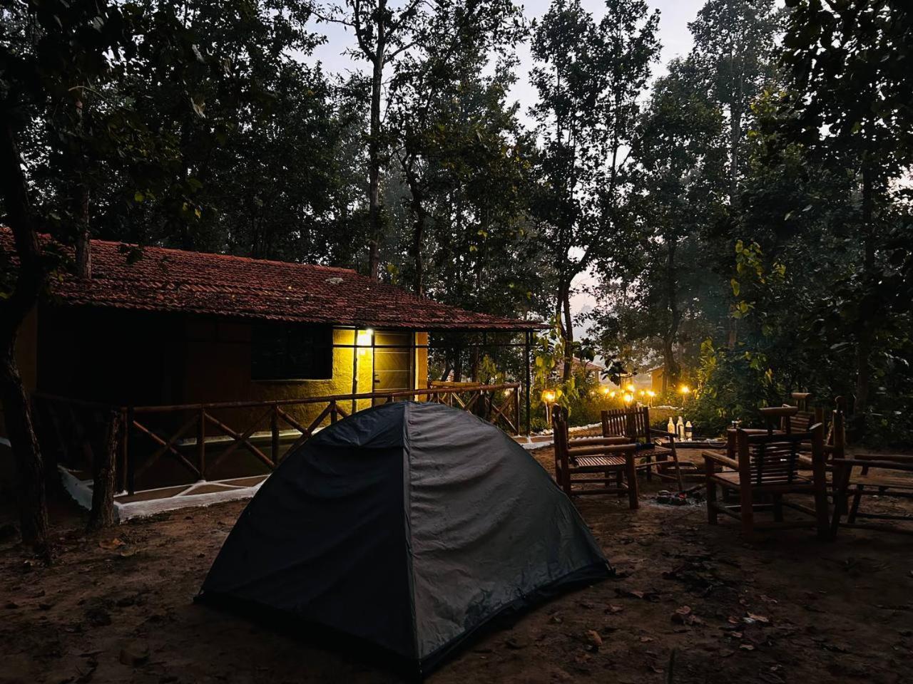 Athulyam Kanha, Kanha National Park, Mukki Gate Khāpa 외부 사진