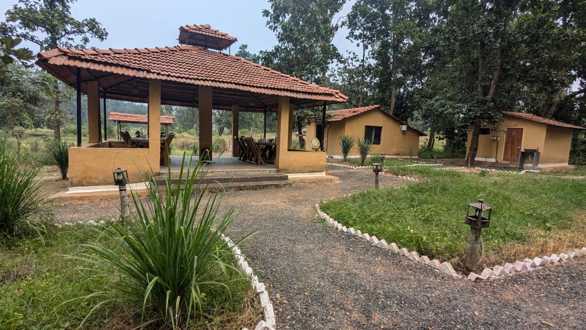 Athulyam Kanha, Kanha National Park, Mukki Gate Khāpa 외부 사진