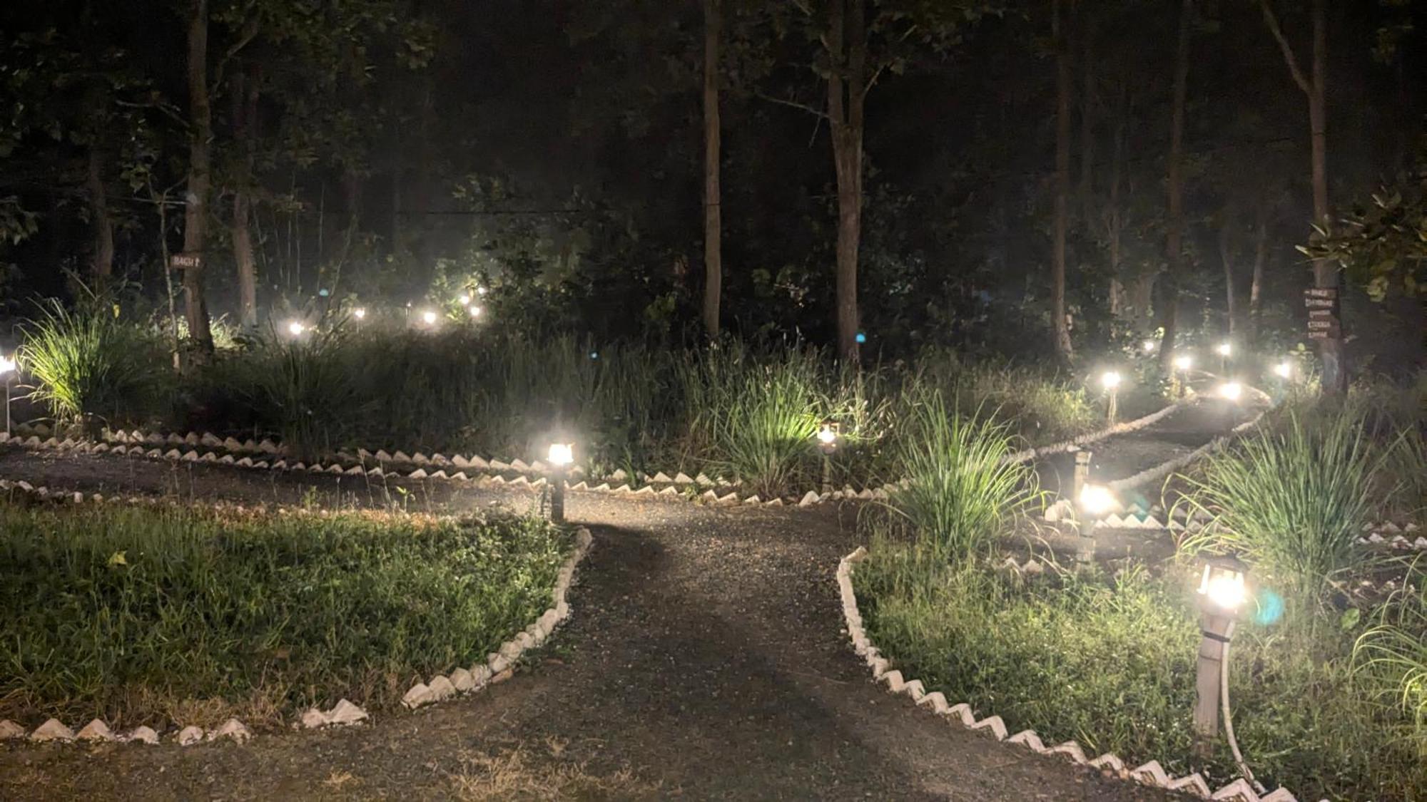Athulyam Kanha, Kanha National Park, Mukki Gate Khāpa 외부 사진